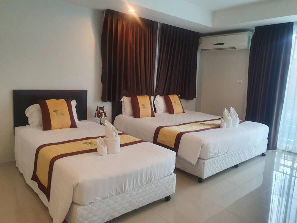 Retreat Resort Паттайя Экстерьер фото